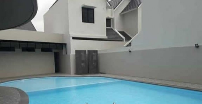 Rumah disewakan di cluster Cosmo Lippo Cikarang 